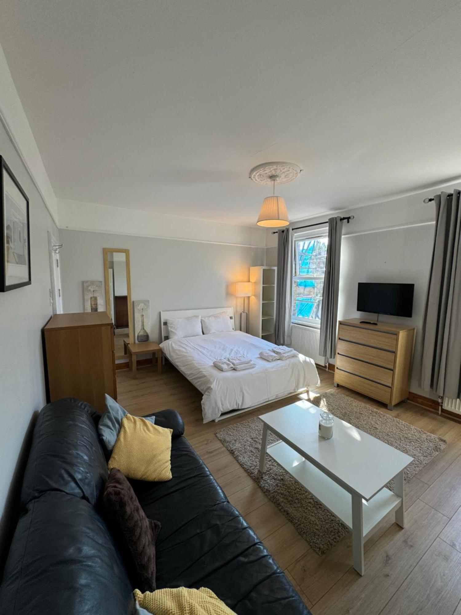Napcastle Archway Hotel London Ngoại thất bức ảnh