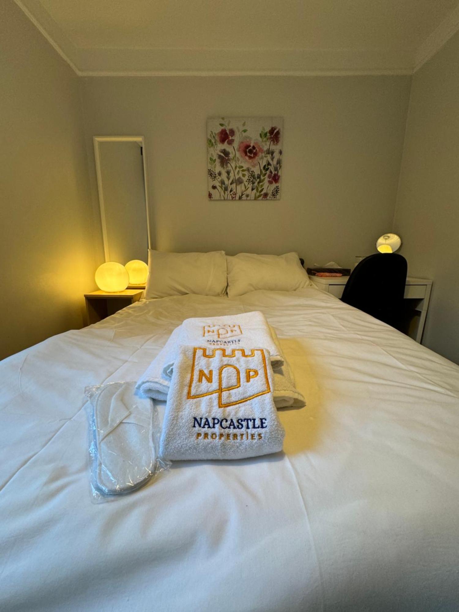 Napcastle Archway Hotel London Ngoại thất bức ảnh
